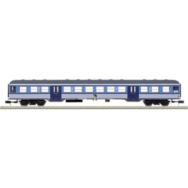 MiniTrix 18554 N personenrijtuig Bnrz 451 van SVG