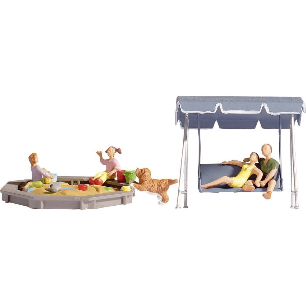 NOCH H0 Ouders en kinderen Geverfd, Staand