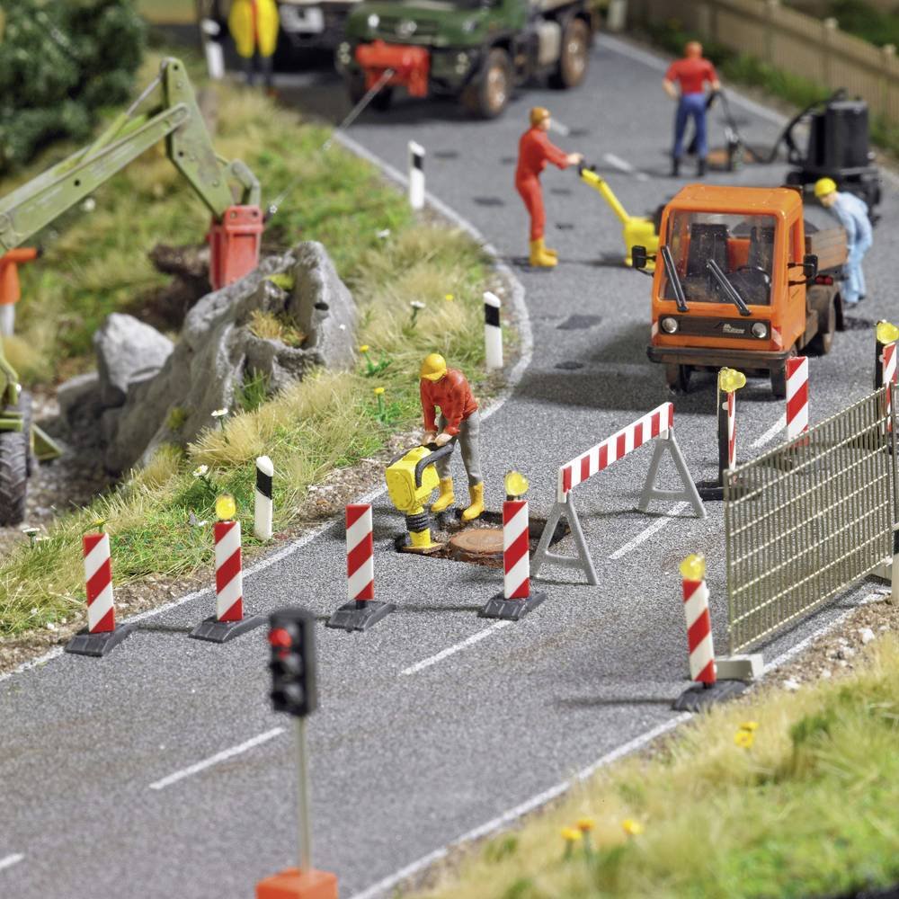 Busch 7803 H0 actieset trilplaat Kant-en-klaar model, Geverfd