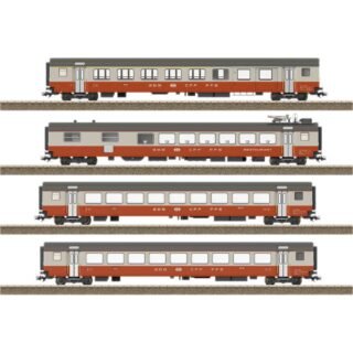 TRIX H0 23690 H0 4-delige set personenrijtuigen Swiss Express van de SBB