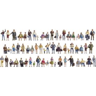 NOCH N Passanten. Geverfd, Staand, Zittend