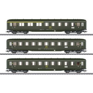 Märklin 043230 H0 3-delige set personenrijtuigen van de SNCF