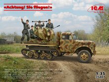 ICM 35407 Achtung! Sie fliegen! (Sd.Kfz.3b with 2 cm Flak 38 and crew) Schaal 1:35