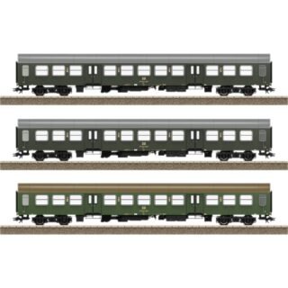 TRIX H0 23180 H0 3-delige set personenrijtuigen Halberstadter van de DR