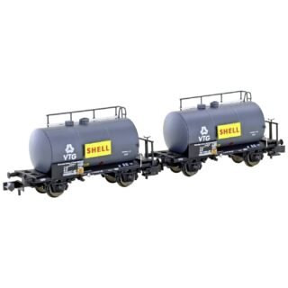 Hobbytrain H24831 N 2-delige set lichte ketelwagens VTG/Shell van de DB VTG/Shell