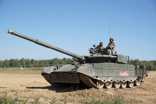 Trumpeter 09587 Russian T-80BVM MBT Bouwpakket Schaal 1:35