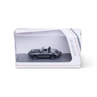Schuco 452682609 H0 Auto Porsche 911 Carriera3.2