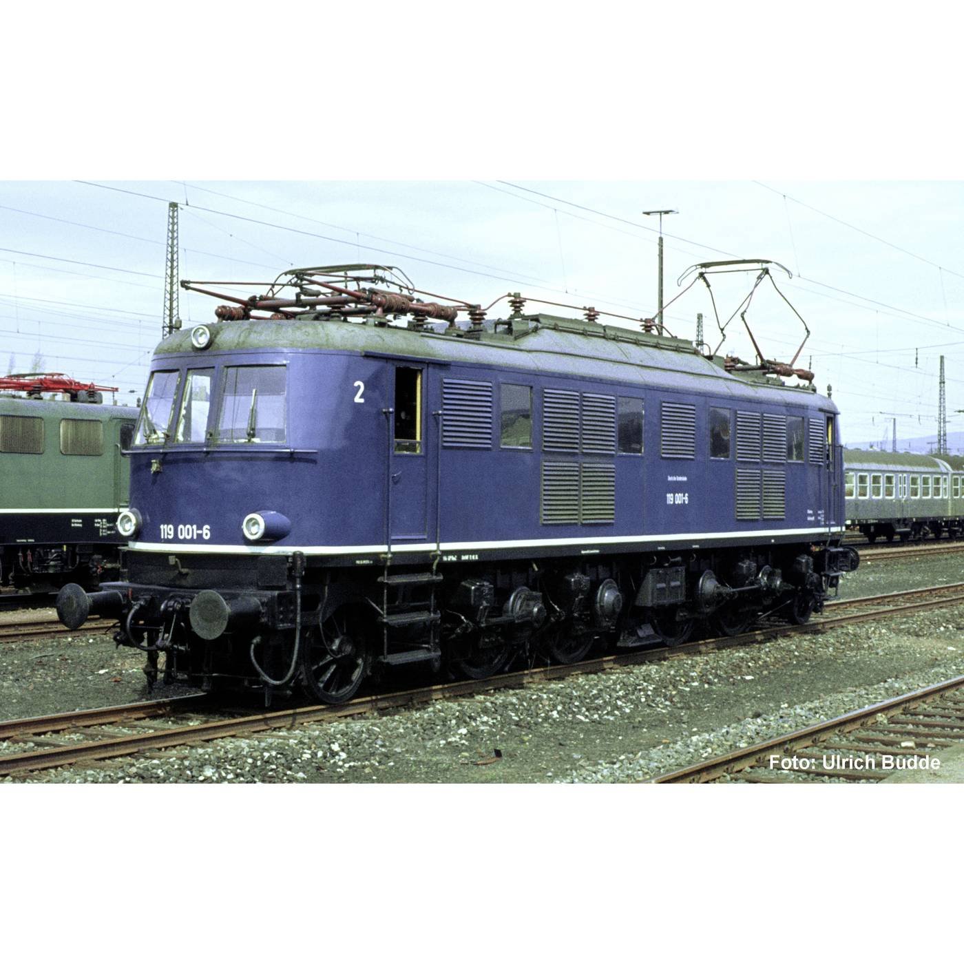PIKO 21060 H0 ELEKTRISCHE LOCOMOTIEF BR 119 DB IV.